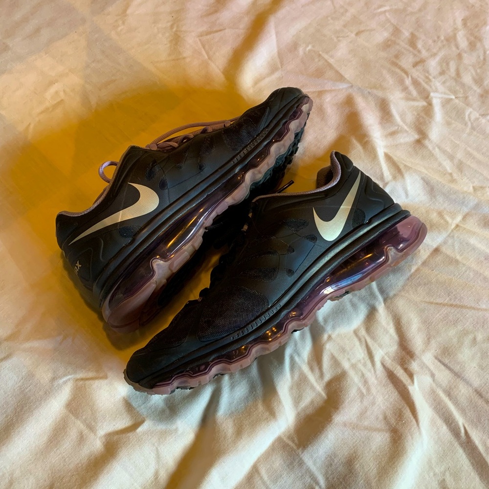Nike Air Max Women’s 9.5